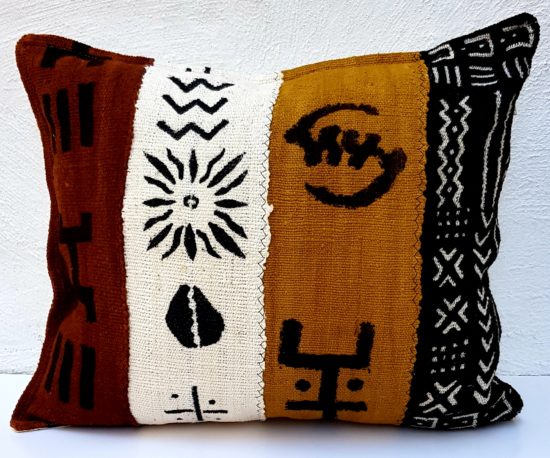 These authentic mud cloths are handwoven in Mali. Truly unique throw pillow that will transform your living space.