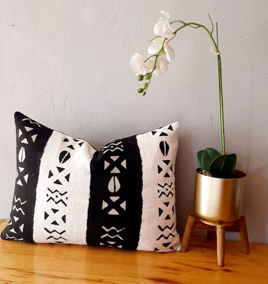 Anopa - Black and White Mud Cloth Cushion Cover